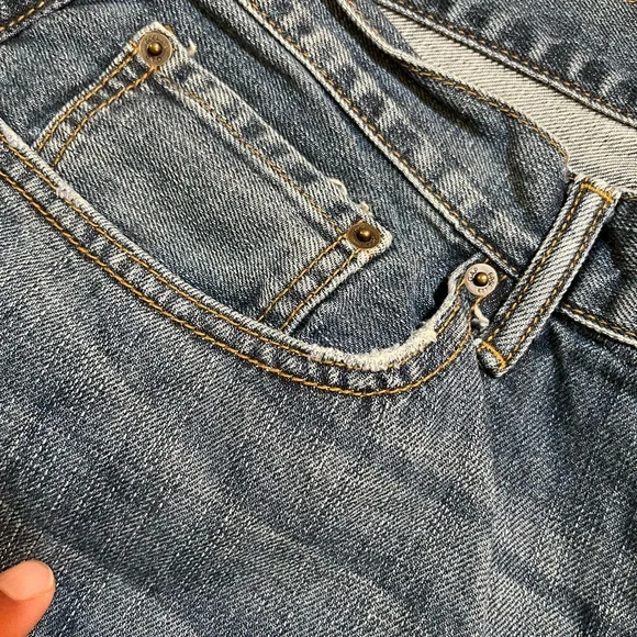 Gap distressed Classic Blue Men's Jeans relaxed fit 36/30 - Picture 11 of 13